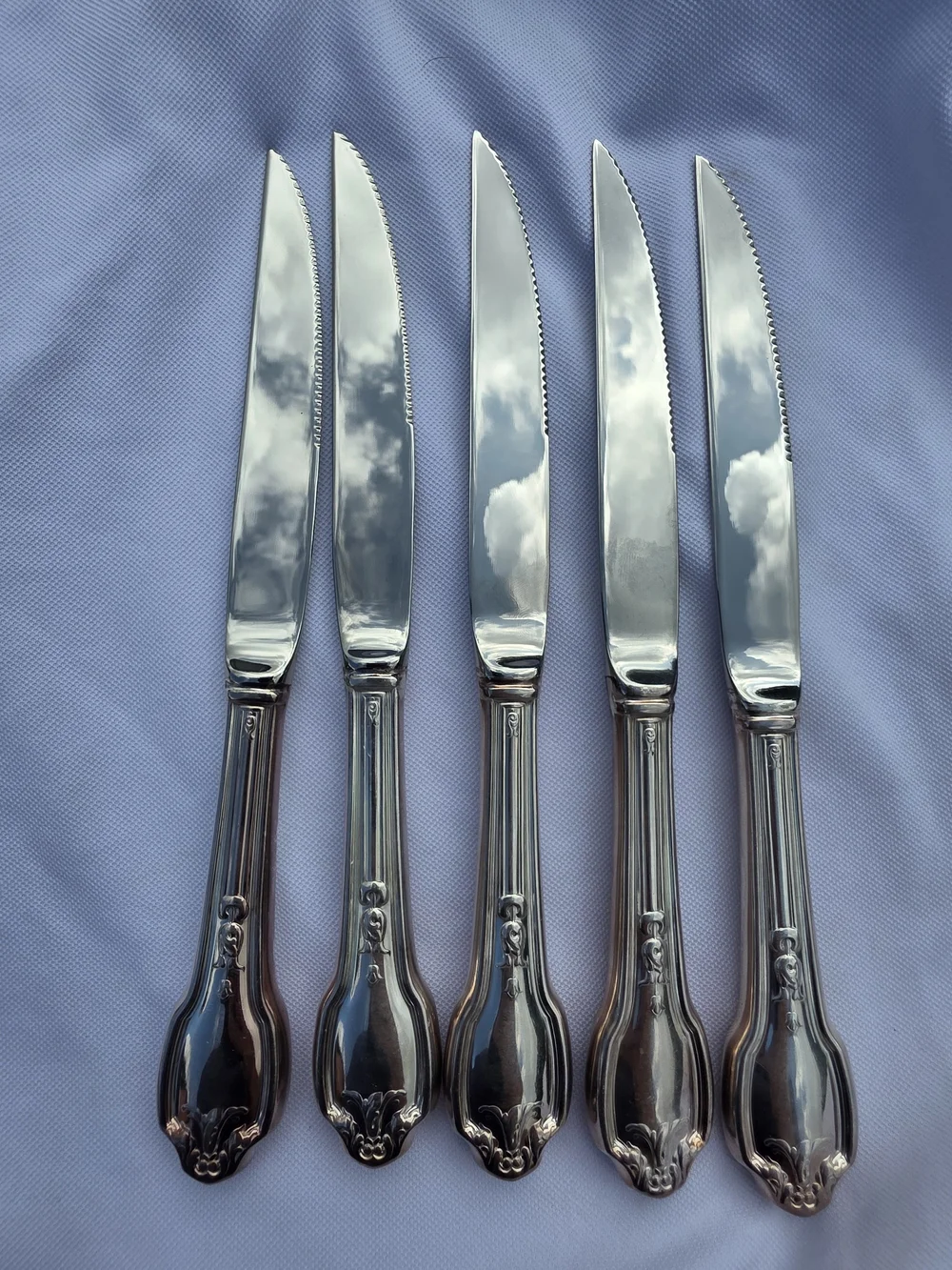 Vintage International Silver Falmouth Dinner Knife Silverplate Fontainebleau Sty